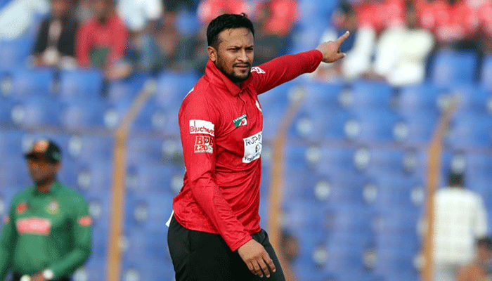 সাকিবকে নিয়ে পোস্ট, পরাজয়ের দায়িত্ব এড়াতে পারেন কি?
