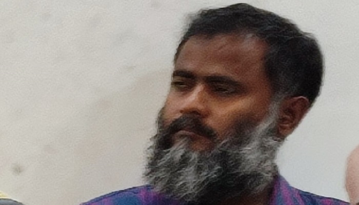 দুইবার বদলি ঠেকিয়ে দুদকের মামলায় জেল হাজতে সার্ভেয়ার