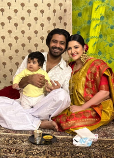সন্তানের মুখেভাত অনুষ্ঠানে রাজ-পরীর অতিথি পথশিশুরা