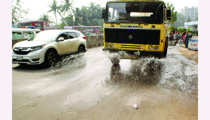 দূষিত শহরের তালিকায় কেন বারবার শীর্ষে ঢাকা