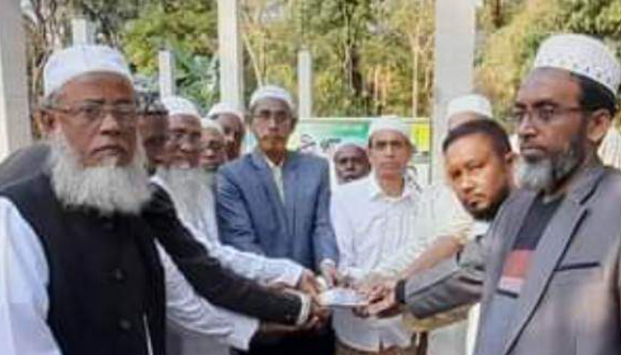 মসজিদে খলিফা জনকল্যাণ সংগঠনের অনুদান
