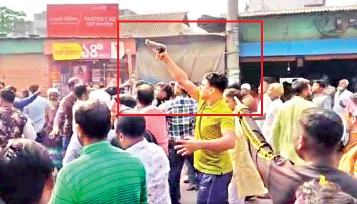 ১ হাজার টাকায় পিস্তল উঁচিয়ে ভীতি ছড়ান জাহিদ!