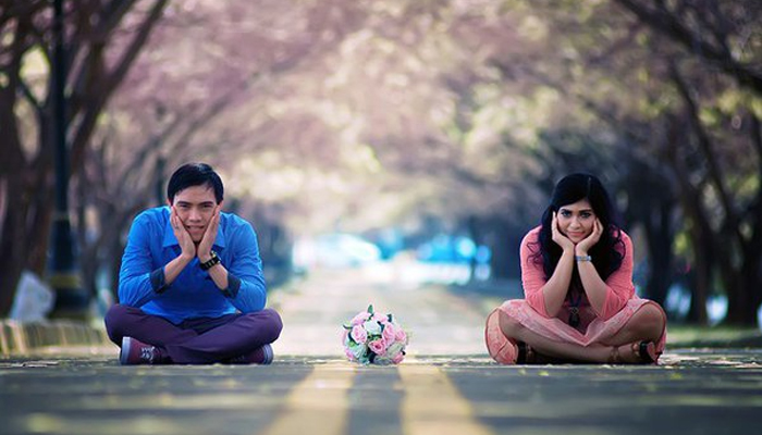 সিঙ্গেল বলে হতাশা নয়