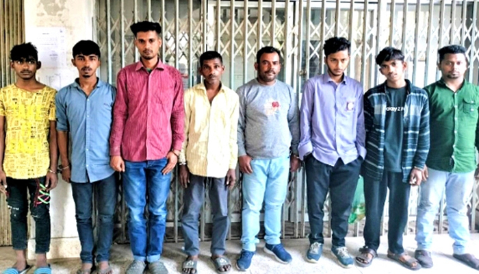 টাঙ্গাইলে ৮ অপহরণকারী গ্রেপ্তার, অপহৃত উদ্ধার
