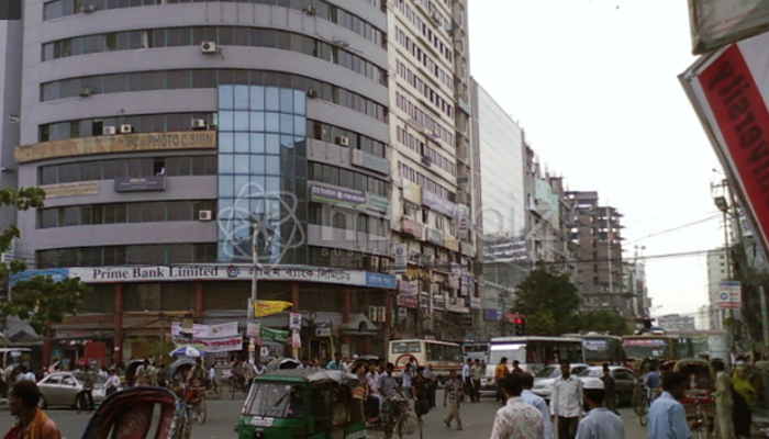 রাজধানীর মৌচাক টাওয়ারে আগুন