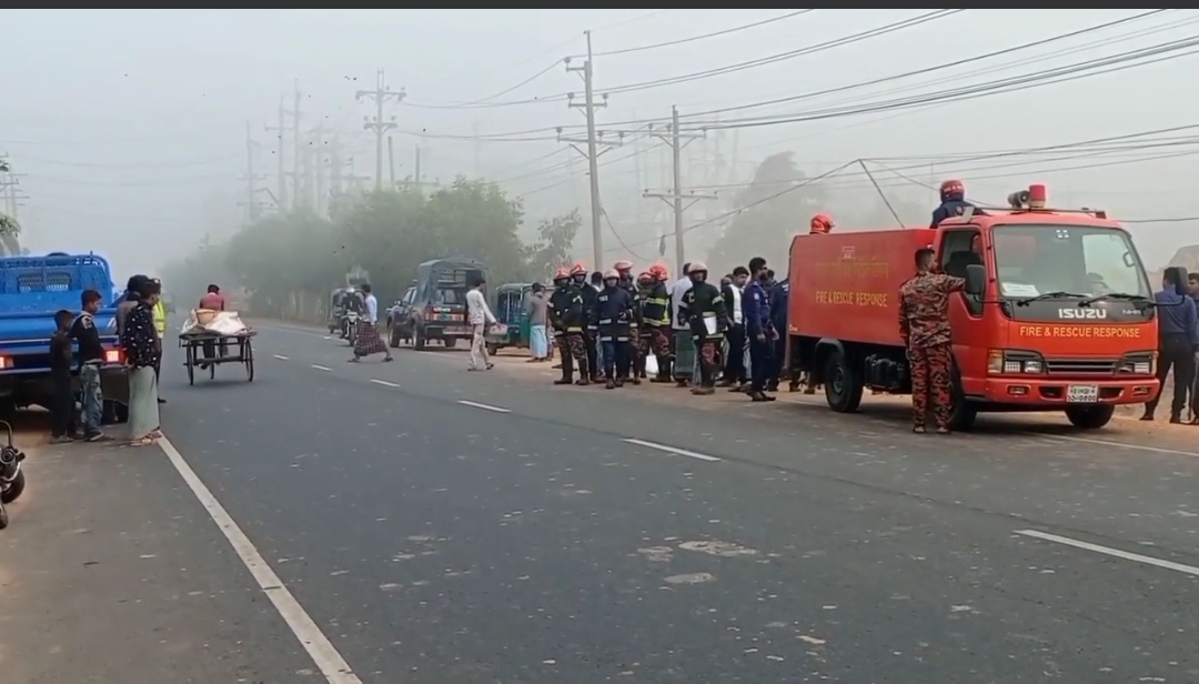 হাটহাজারীতে সড়ক দুর্ঘটনায় নিহত ১