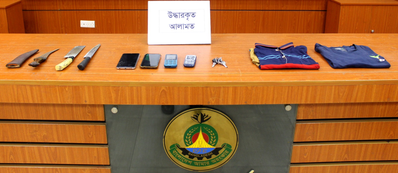 আধিপত্য বিস্তারকে কেন্দ্র করে খুন হন শাওন