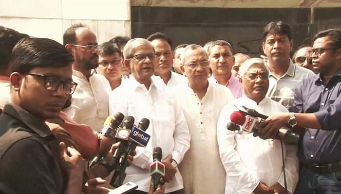 নিঃশর্ত মুক্তির পর খালেদার রাজনীতিতে ফেরার প্রসঙ্গ