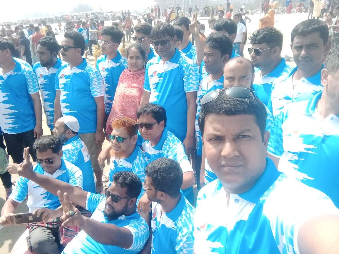 গোবিন্দগঞ্জে সরকারি টাকায় ৩০০ জনের প্রমোদ ভ্রমণ!