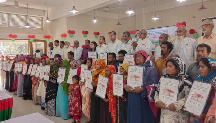 ক্ষেতলালে ৬৯ পরিবার পেল স্থায়ী ঠিকানা
