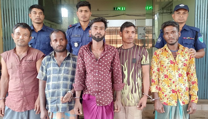 কোম্পানীগঞ্জে ৫ জুয়াড়ি আটক