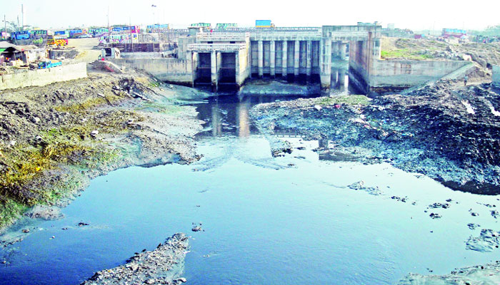 বর্ষায় জলাবদ্ধতার আশঙ্কা চট্টগ্রাম নগরবাসীর