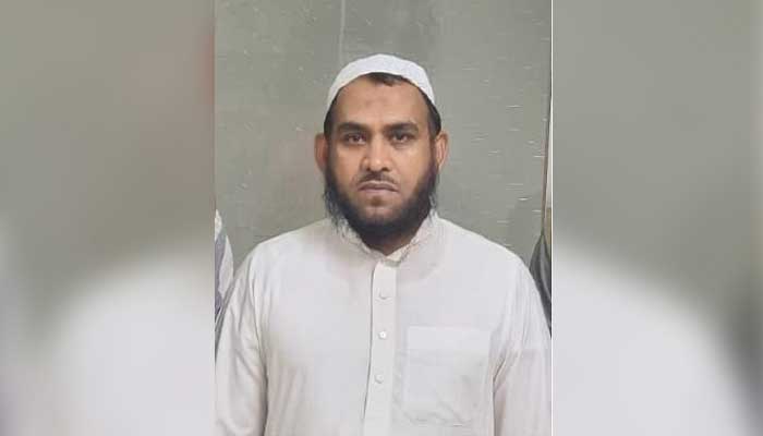 ১৬ বছর আত্মগোপনে, অবশেষে গ্রেপ্তার জঙ্গি এমদাদুল