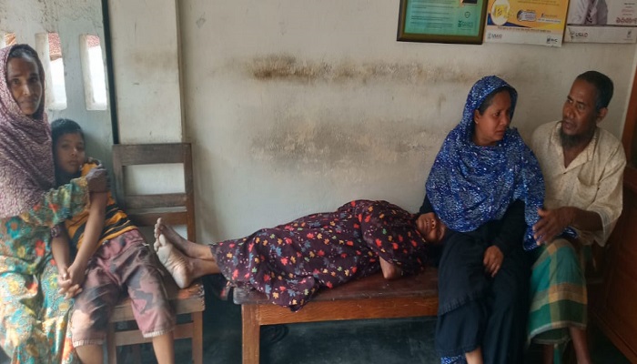 তালায় অজ্ঞান পার্টির কবলে প্রবাসীর পরিবার