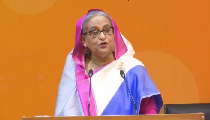 দেশকে এগিয়ে নিতে শুধু পরিকল্পনা নয়, বাস্তবায়ন করছি