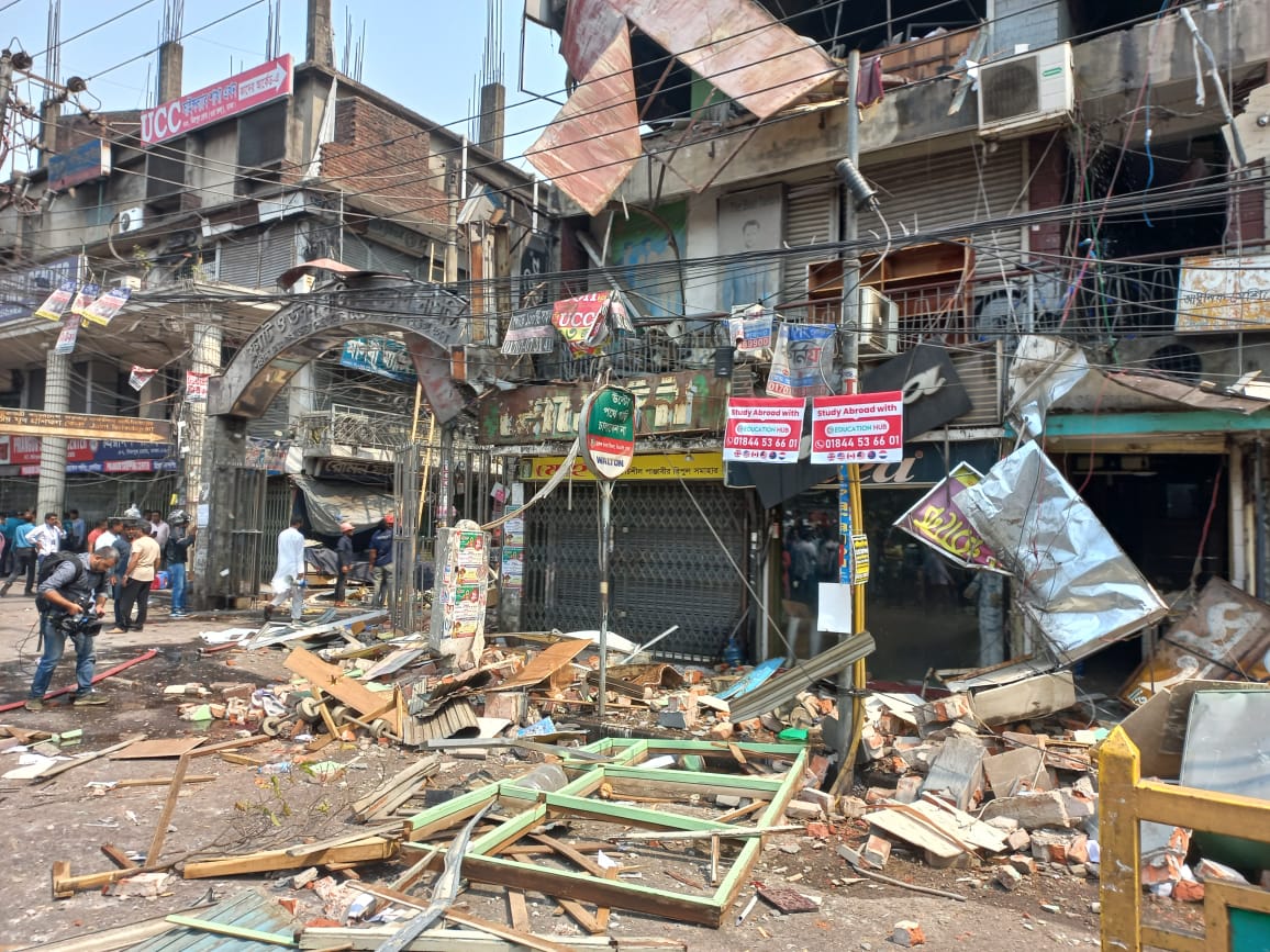 সায়েন্সল্যাবের বিস্ফোরণ নিয়ে যা বলছে পুলিশ