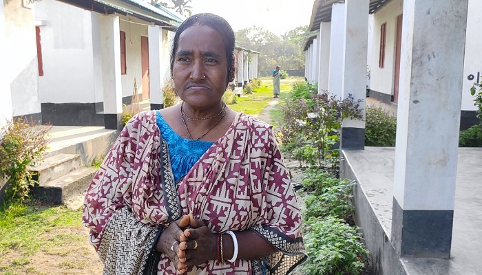 শেখ হাসিনারে কোটি কোটি প্রণাম