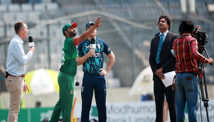 ইংল্যান্ডের বিপক্ষে টস জিতে ব্যাটিংয়ে বাংলাদেশ