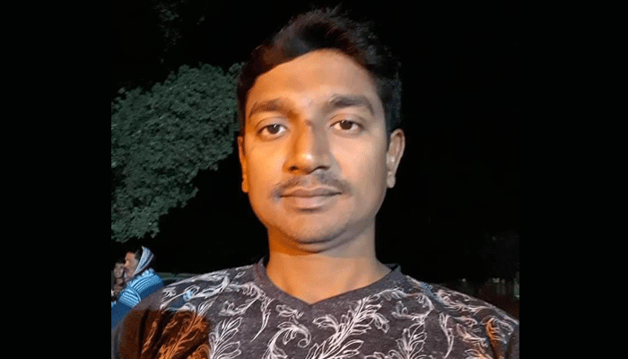 পুলিশের সামনেই বিষপানে যুবকের মৃত্যু