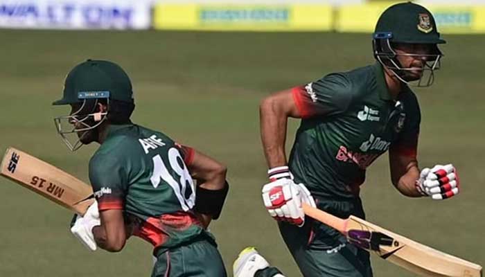 সাজঘরে আফিফ, হারের শঙ্কা বাংলাদেশের