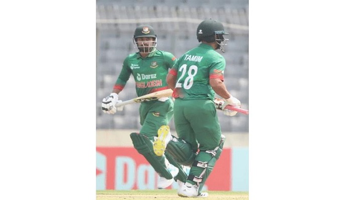 শুরুতেই সাজঘরে লিটন