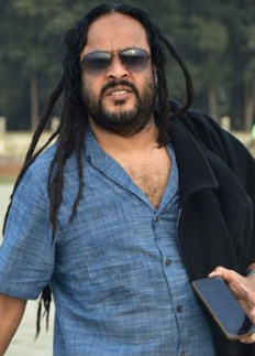 বঙ্গবন্ধুকে নিয়ে পথিক নবীর গান