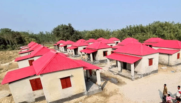 ২১১টি উপজেলায় আর গৃহহীন থাকছে না কেউ