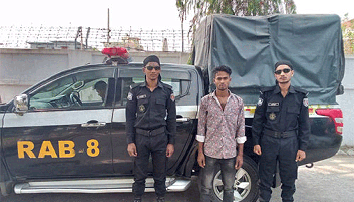 গৃহবধূ আত্মহত্যার ঘটনায় বখাটে গ্রেপ্তার
