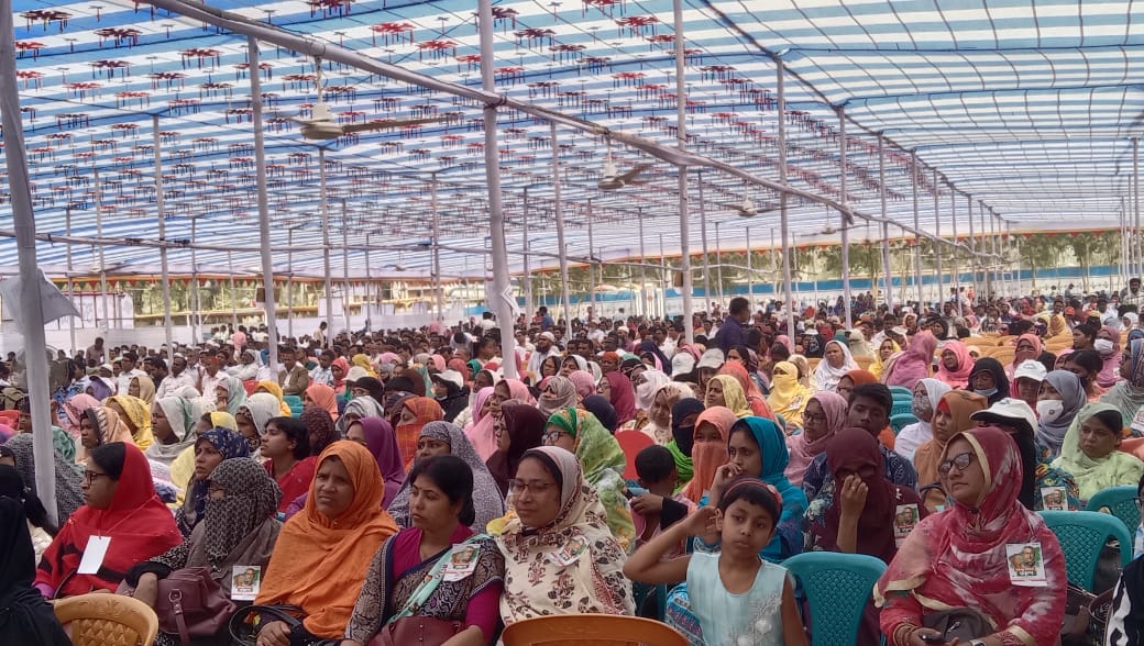 আমরা নতুন করে একটি যুদ্ধ শুরু করলাম