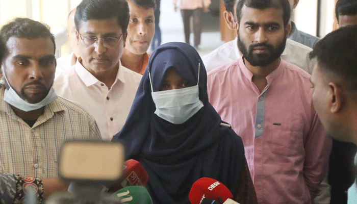 পছন্দের হল বাছাই করলেন ফুলপরী