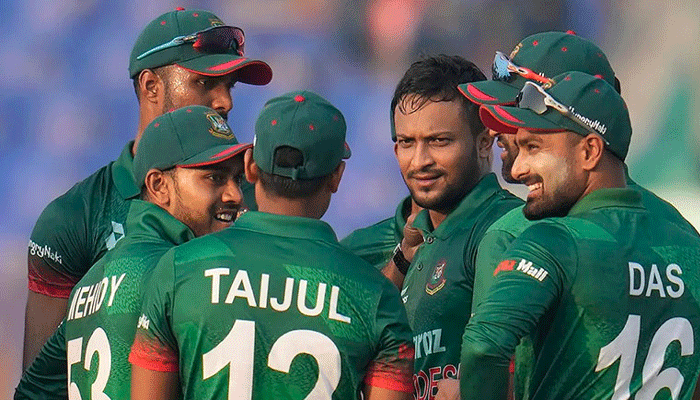 পাকিস্তান-অস্ট্রেলিয়াকে পেছনে ফেললো টাইগাররা