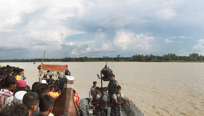 শঙ্খ নদীতে বালুবাহী নৌকা ডুবি, নিখোঁজ ১
