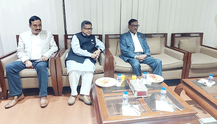 স্বাস্থ্য পরীক্ষার জন্য সিঙ্গাপুরে ওবায়দুল কাদের