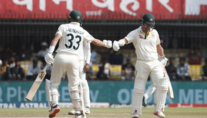 ভারতকে হারিয়ে সিরিজে ফিরলো অজিরা