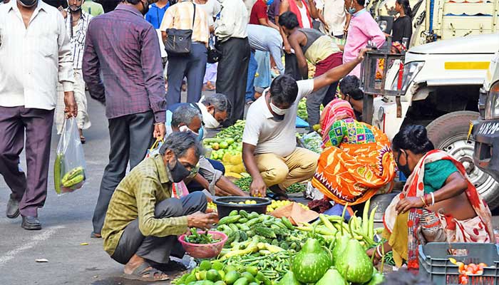 লাইসেন্স ছাড়া বাজার চালাতে দেবে না ঢাদসিক