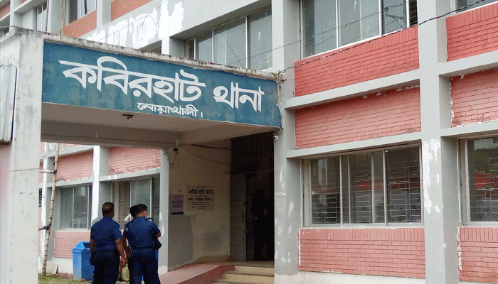 দুই মাদক কারবারিকে ছিনিয়ে নিলো স্বজনরা