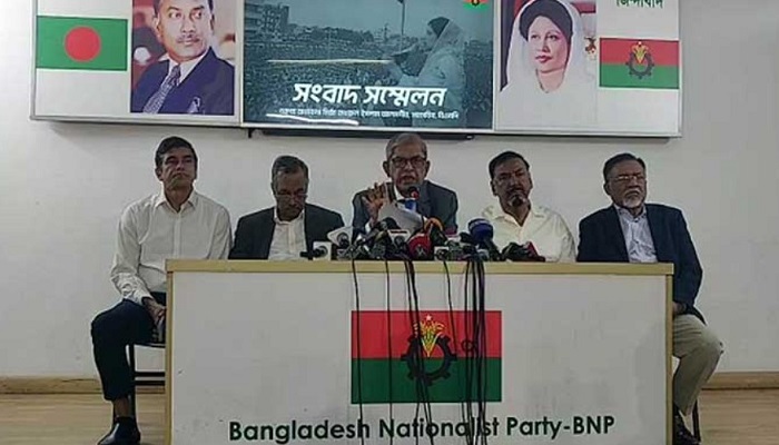 বিএনপির আন্দোলন ভিন্ন খাতে নিতে পঞ্চগড়ে হামলা