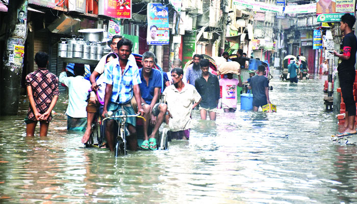 জলাবদ্ধতামুক্ত রাজধানী শিগগিরই মিলছে না