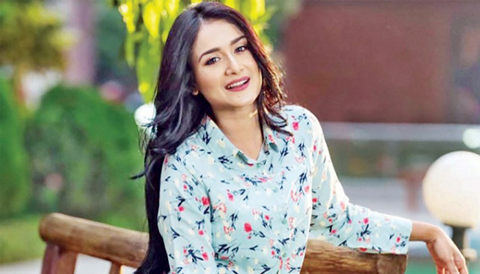 অস্ত্রোপচার হচ্ছে অভিনেত্রী নাদিয়ার