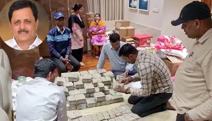 ঘুসের টাকাসহ এমপি গ্রেপ্তার