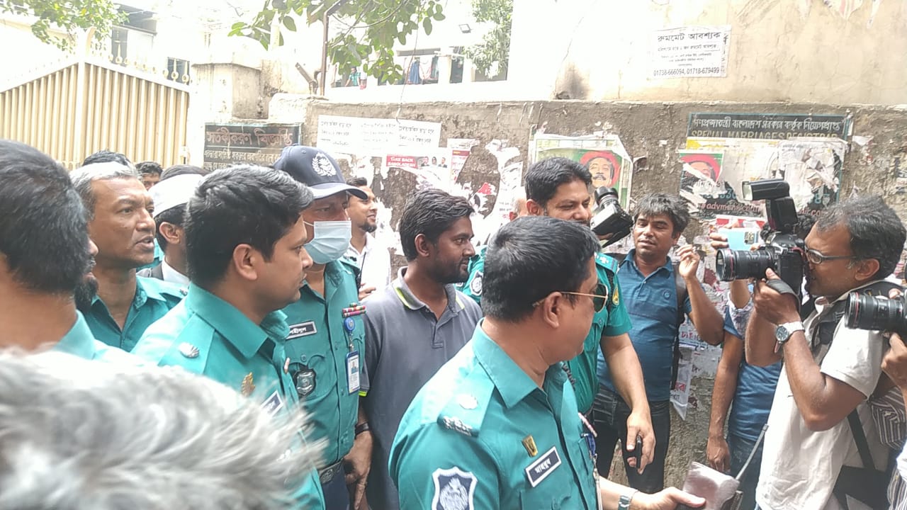 জামিন নামঞ্জুর, সাংবাদিক শামসুজ্জামান কারাগারে