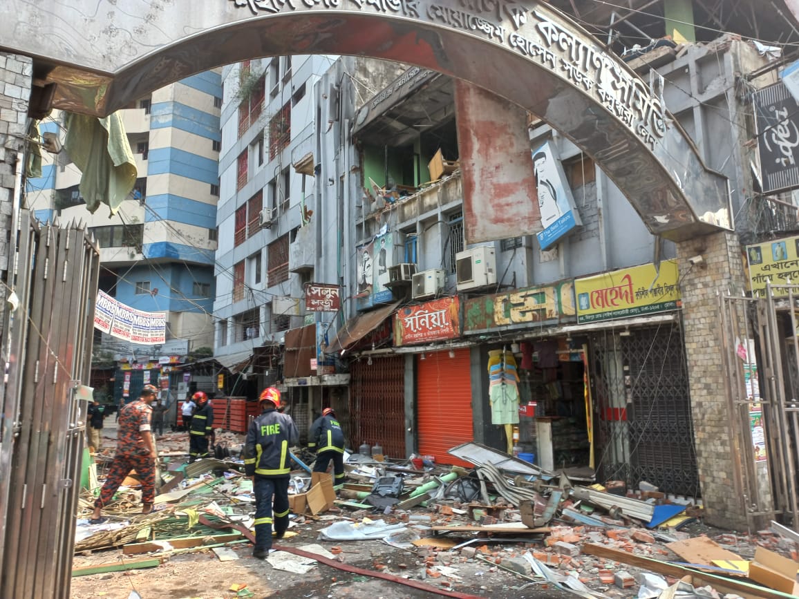 সায়েন্সল্যাবের বিস্ফোরণ নিয়ে যা বলছে পুলিশ