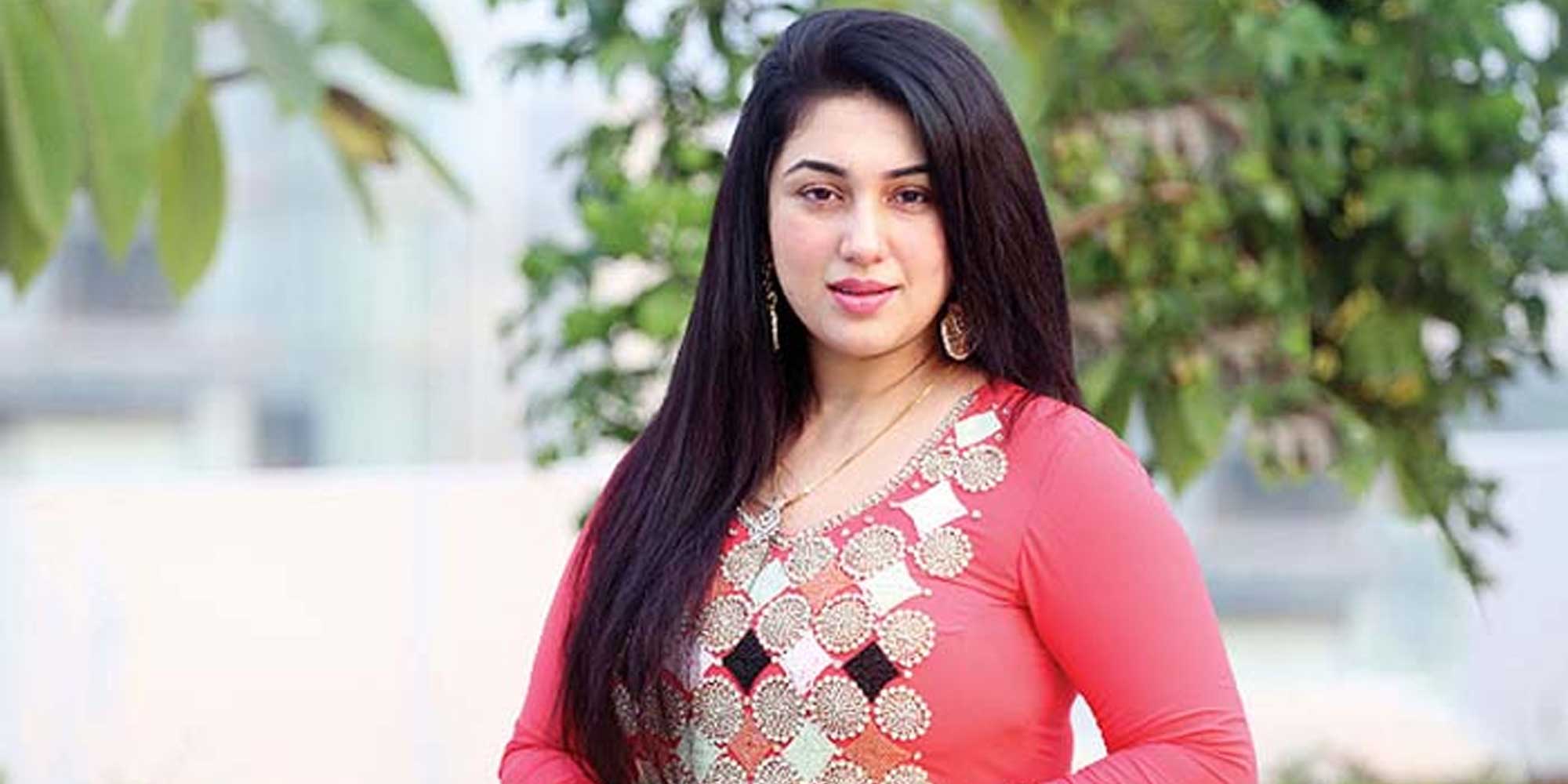 অপু বনাম শাকিব-বুবলী!