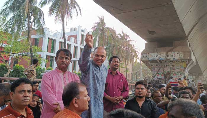 বঙ্গবাজারে ব্যবসায়ীদের জাকের পার্টির সমবেদনা