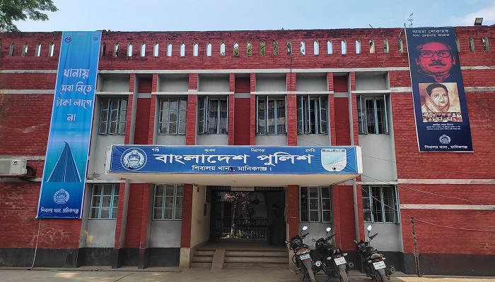 শিবালয়ে মরা গরুর মাংস বিক্রি