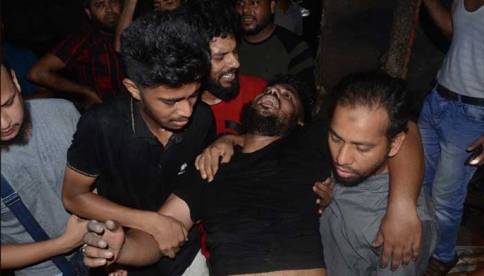 নিউমার্কেটে আগুন: সান্ত্বনার ভাষা নেই