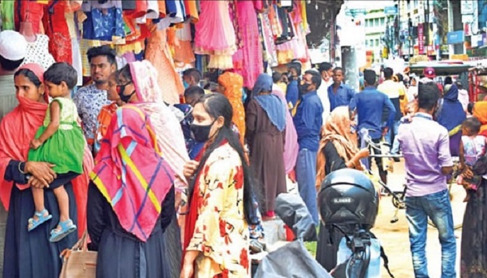উৎসব ঘিরে চাঙা অর্থনীতি