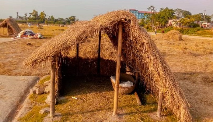 সোনার ফসল ঘরে তুলতে কৃষকদের ‘হোড়ায়’ বসতি স্থাপন
