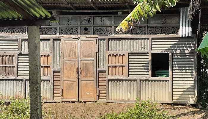 বিলুপ্তির পথে কুমিল্লার গ্রামীণ জনপদের কাচারি ঘর