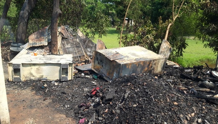 মিরসরাইয়ে পুড়লো তিন বসতঘর, ২০ লাখ টাকার ক্ষয়ক্ষতি